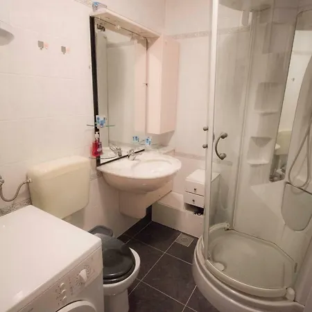 شقة Apartman Ajduk